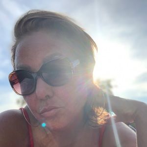 Meet your Posher, Stacey